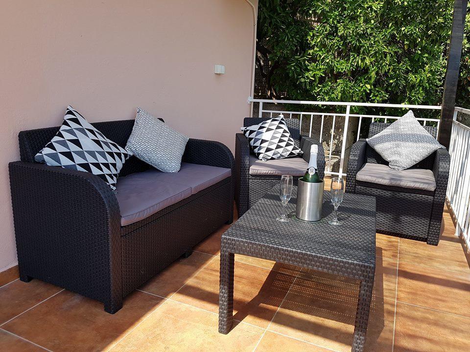 Adriatic Apartments Трогир Екстериор снимка