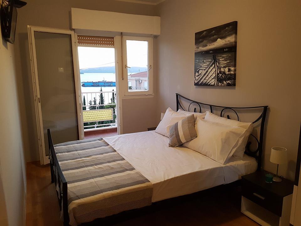 Adriatic Apartments Трогир Екстериор снимка