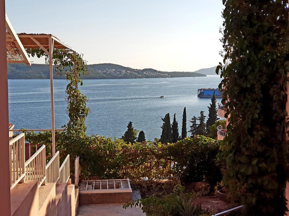 Adriatic Apartments Трогир Екстериор снимка