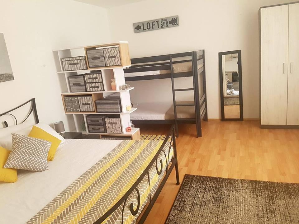 Adriatic Apartments Трогир Екстериор снимка